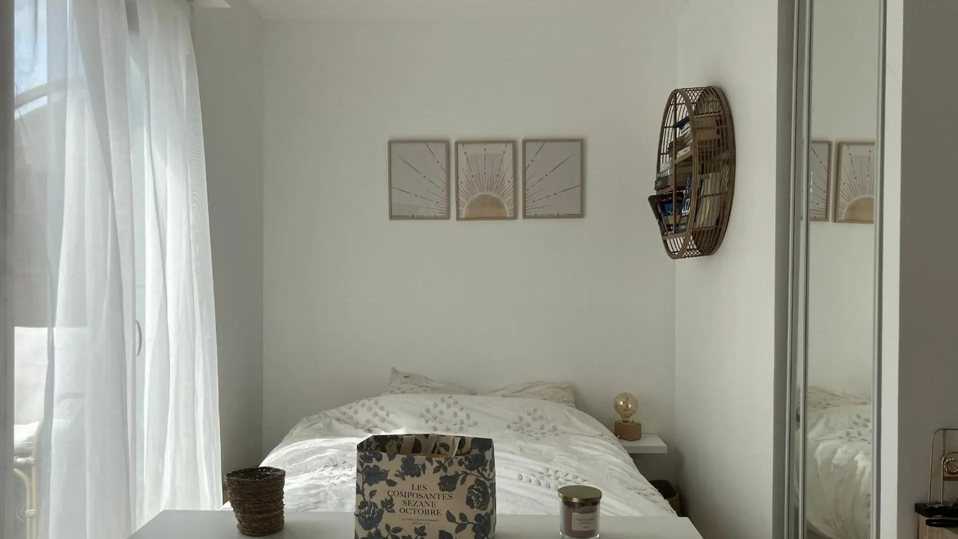 Apartment With Terrace Near Montmartre Parijs Frankrijk